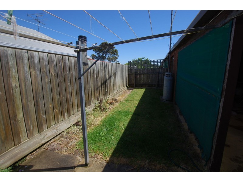 2/16 EASTON STREET, Wonthaggi VIC 3995