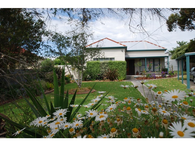 33 CAMERON STREET, Wonthaggi VIC 3995