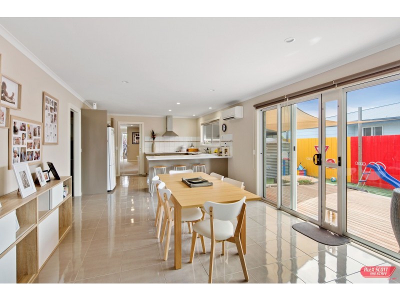 37 TULLOCH STREET, Dalyston VIC 3992