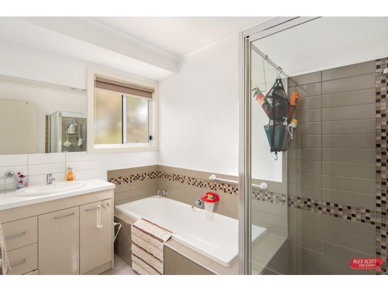 37 TULLOCH STREET, Dalyston VIC 3992