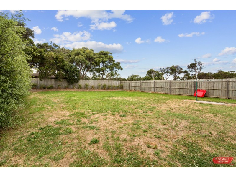 37 TULLOCH STREET, Dalyston VIC 3992
