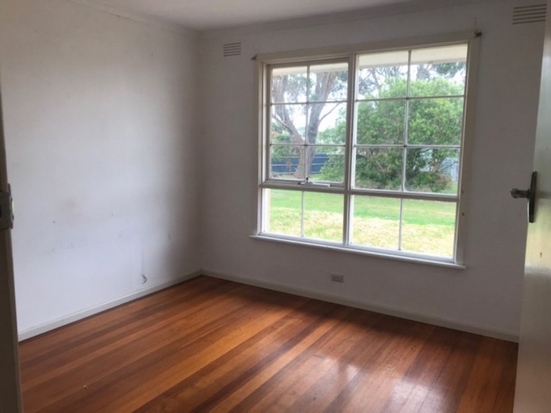 24 IVOR STREET, Wonthaggi VIC 3995
