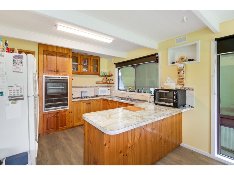 23 EPSOM STREET, South Dudley VIC 3995