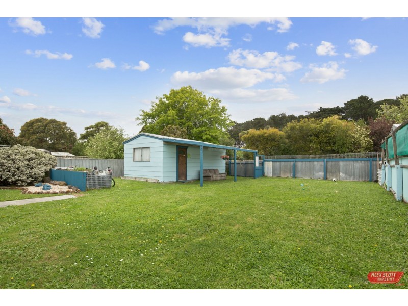 23 EPSOM STREET, South Dudley VIC 3995