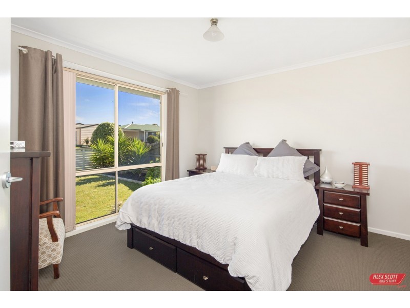 21 OXFORD WAY, Wonthaggi VIC 3995