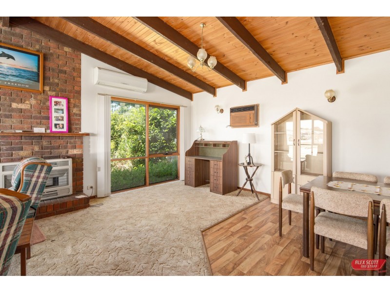 26 VICARS AVENUE, Wonthaggi VIC 3995