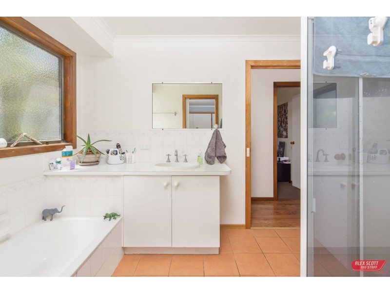 5 MINERS DRIVE, Wonthaggi VIC 3995