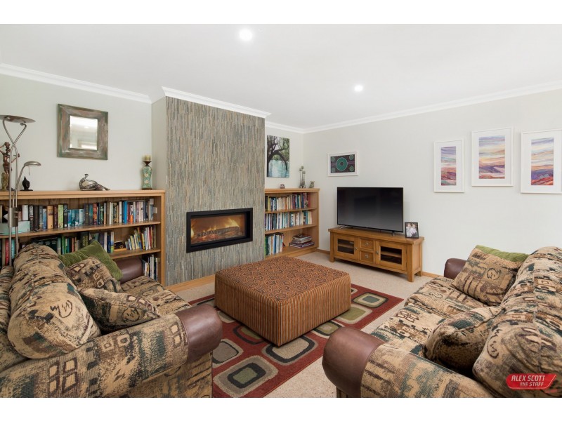 38 NELSON STREET, Wonthaggi VIC 3995