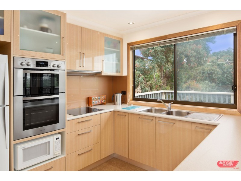 75 ANCHOR PARADE, Cape Paterson VIC 3995