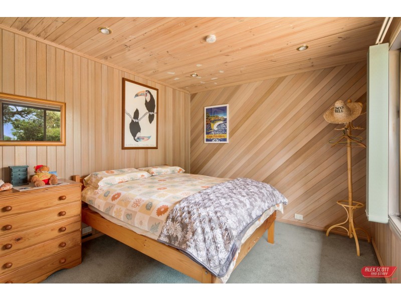 75 ANCHOR PARADE, Cape Paterson VIC 3995