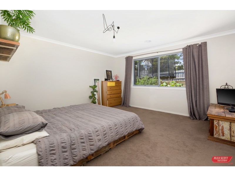 1 WILLIAMSONS WALK, Wonthaggi VIC 3995