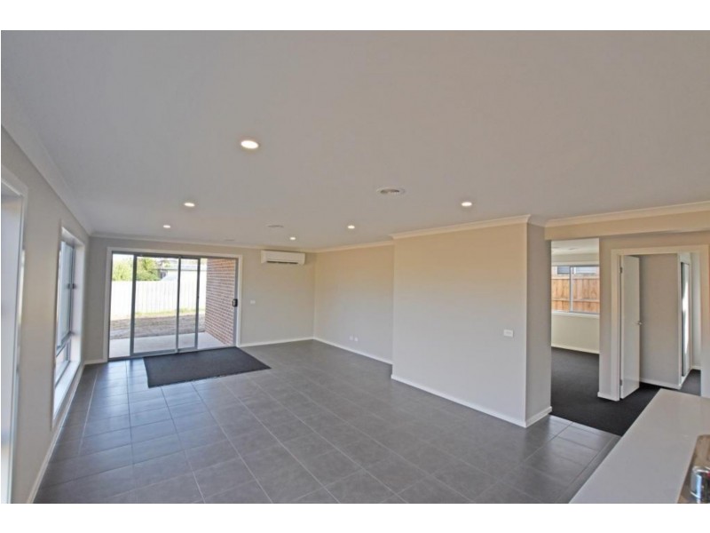 13 O’BRIEN CIRCUIT, Wonthaggi VIC 3995