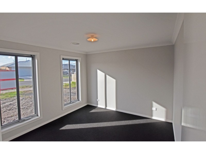 13 O’BRIEN CIRCUIT, Wonthaggi VIC 3995