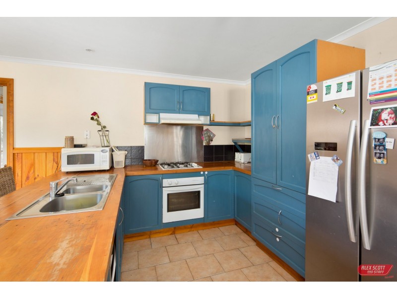 30 IVOR STREET, Wonthaggi VIC 3995