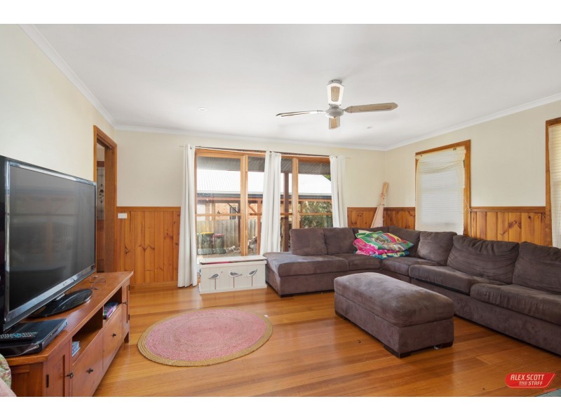 30 IVOR STREET, Wonthaggi VIC 3995