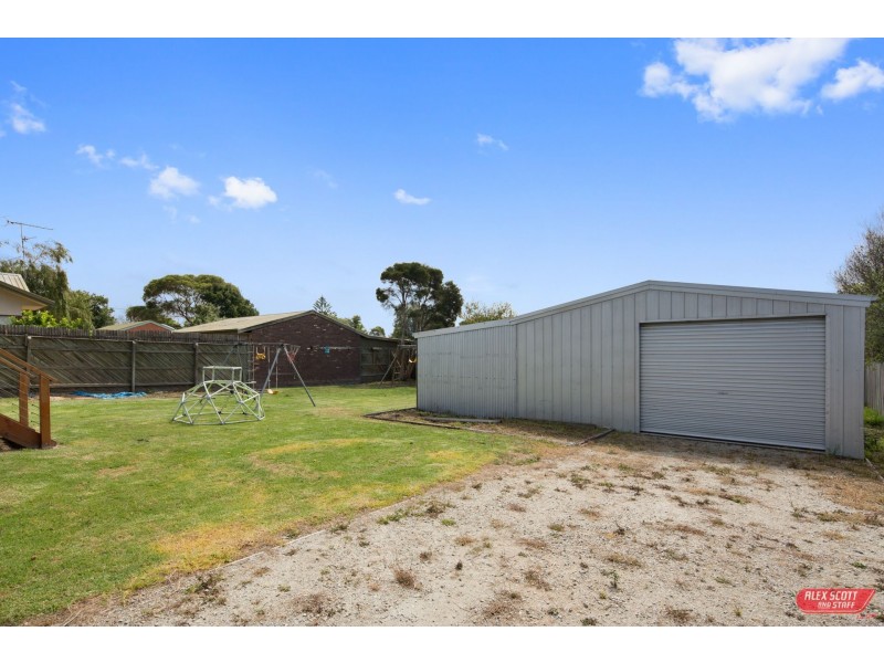 30 IVOR STREET, Wonthaggi VIC 3995