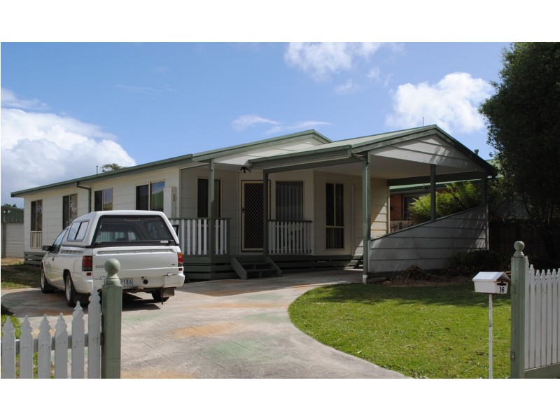 16 OXFORD WAY, North Wonthaggi VIC 3995
