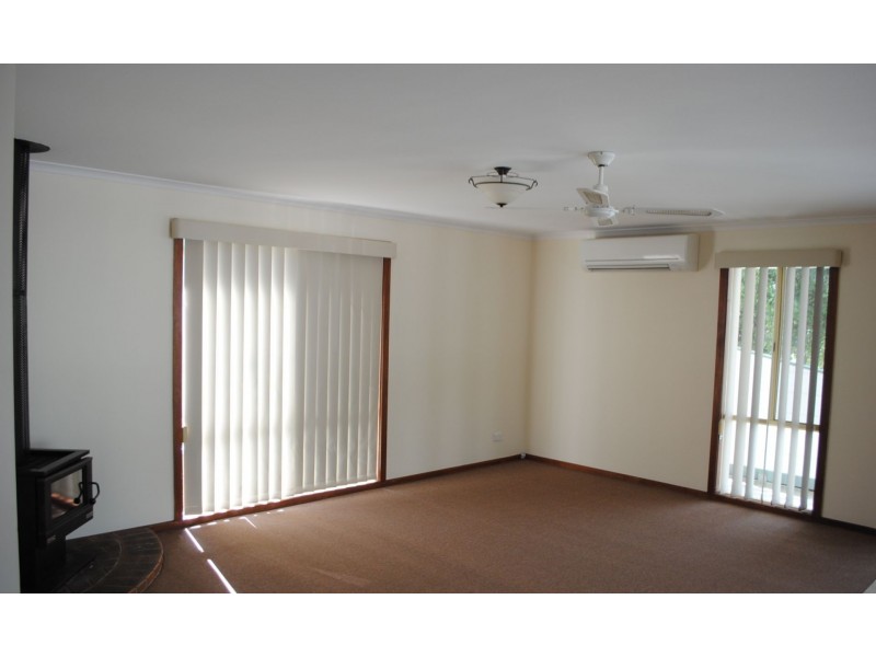 16 OXFORD WAY, North Wonthaggi VIC 3995