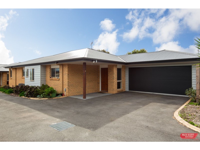 2/13 DOWLING STREET, Wonthaggi VIC 3995 Alex Scott & Staff Sold