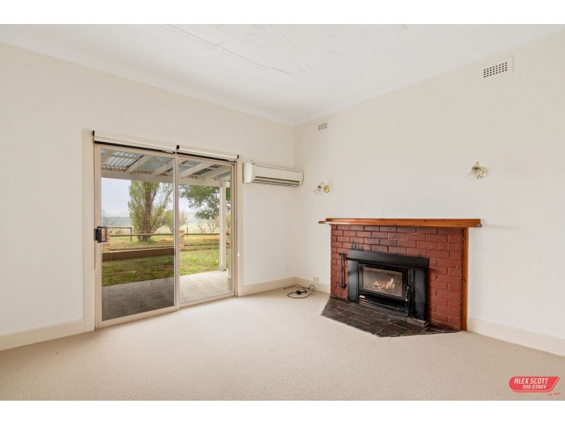 390 OUTTRIM- INVERLOCH ROAD, Kongwak VIC 3951