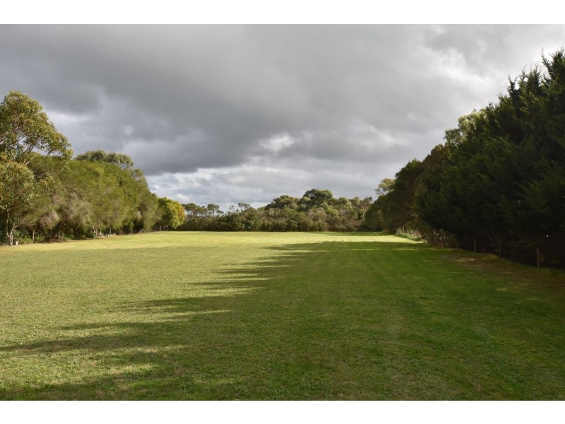 49 WALLACE STREET, Wonthaggi VIC 3995