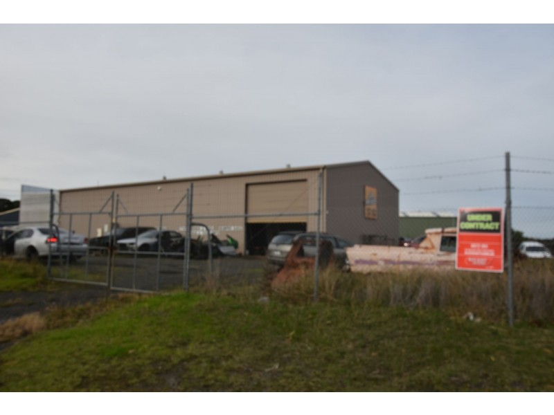 6 LOUGHRAN DRIVE, Wonthaggi VIC 3995