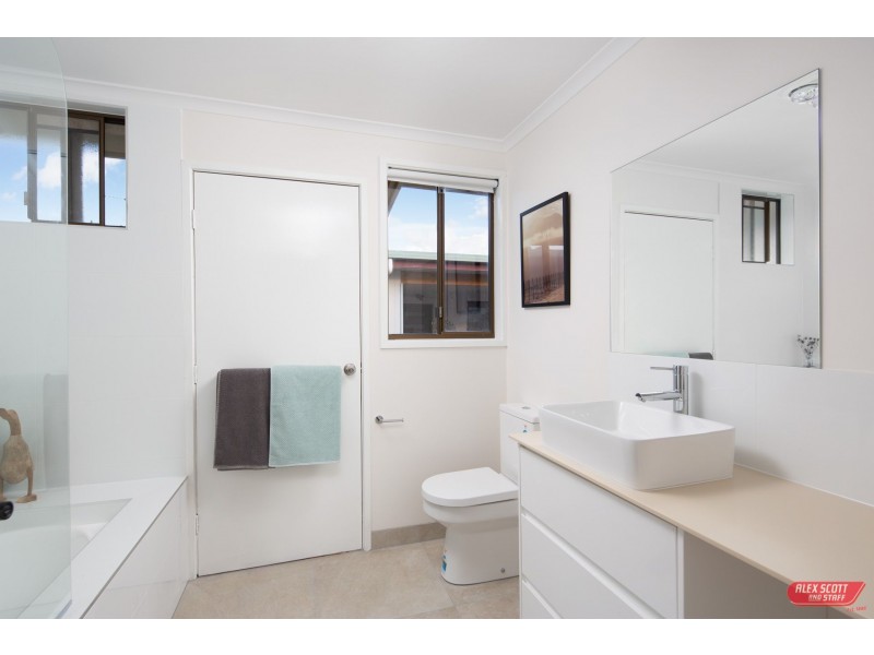 22 HULL STREET, Wonthaggi VIC 3995