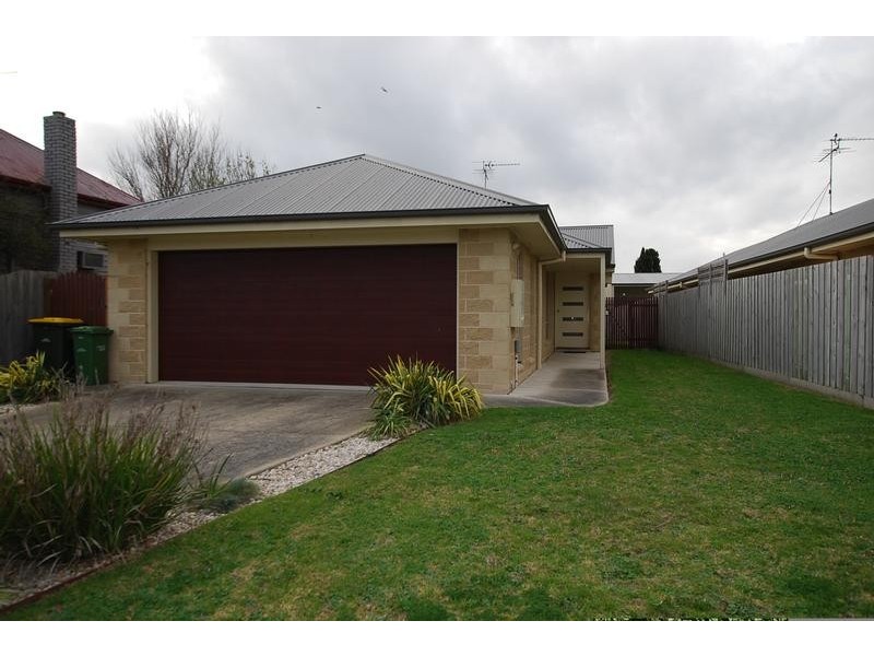 2/78 MERRIN CRESCENT, Wonthaggi VIC 3995