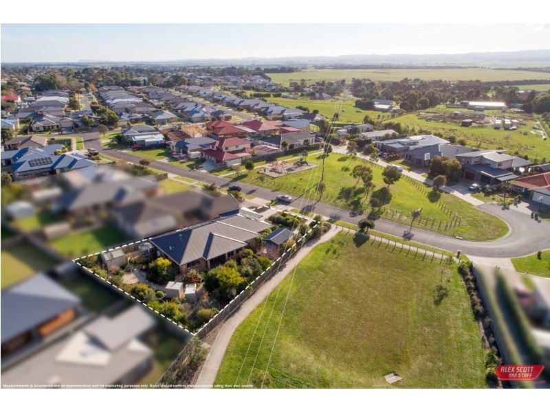 14 SUSSEX COURT, Wonthaggi VIC 3995