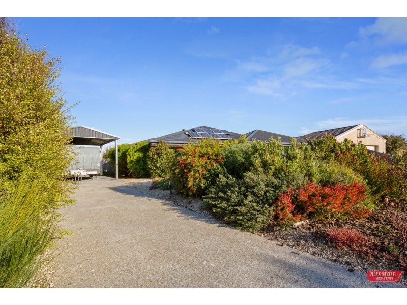 14 SUSSEX COURT, Wonthaggi VIC 3995