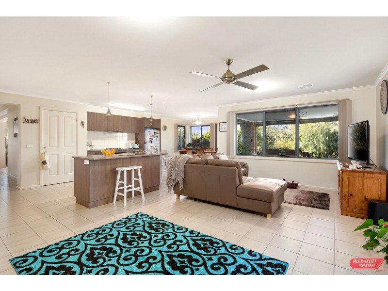 14 SUSSEX COURT, Wonthaggi VIC 3995