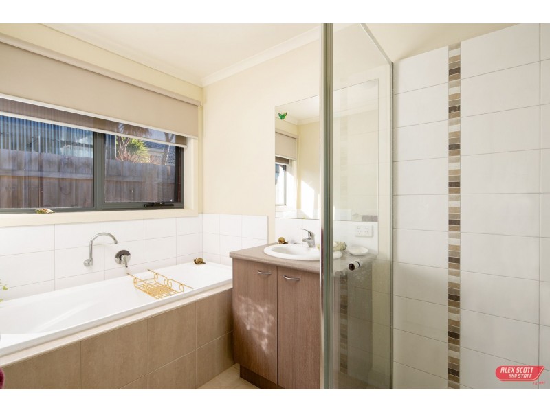 14 SUSSEX COURT, Wonthaggi VIC 3995