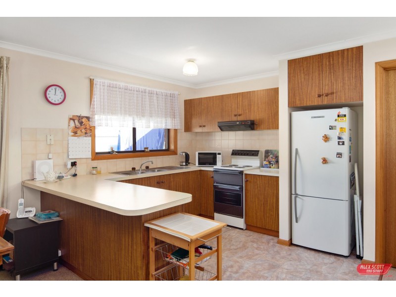 2/57 MURRAY STREET, Wonthaggi VIC 3995