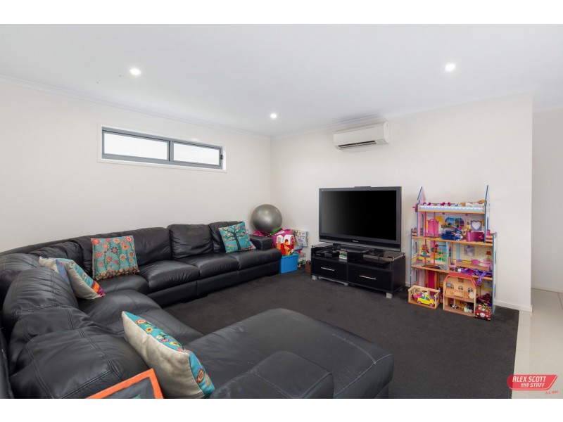 46 LYNNES ROAD, Wattle Bank VIC 3995