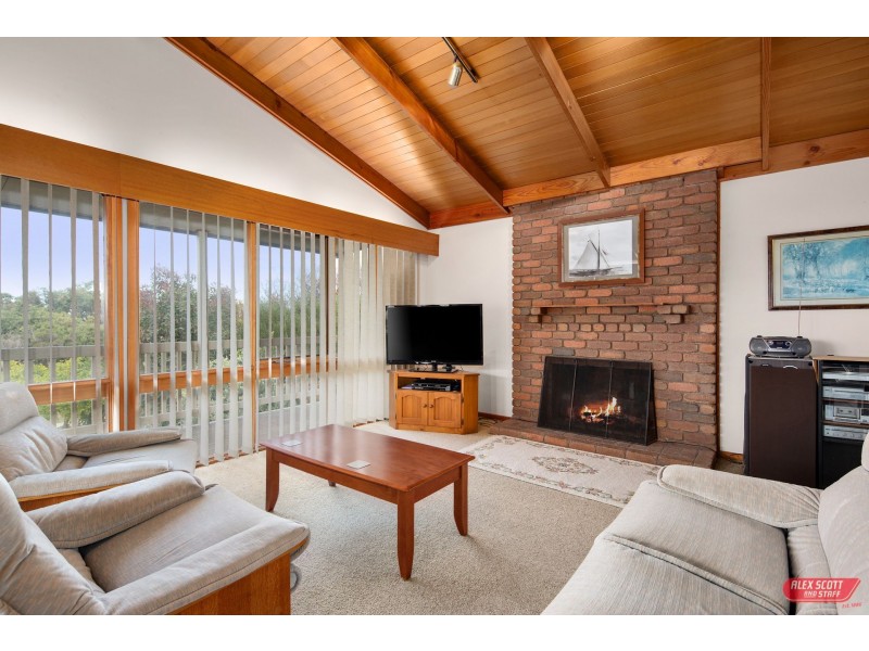 44 SURF BEACH ROAD, Cape Paterson VIC 3995