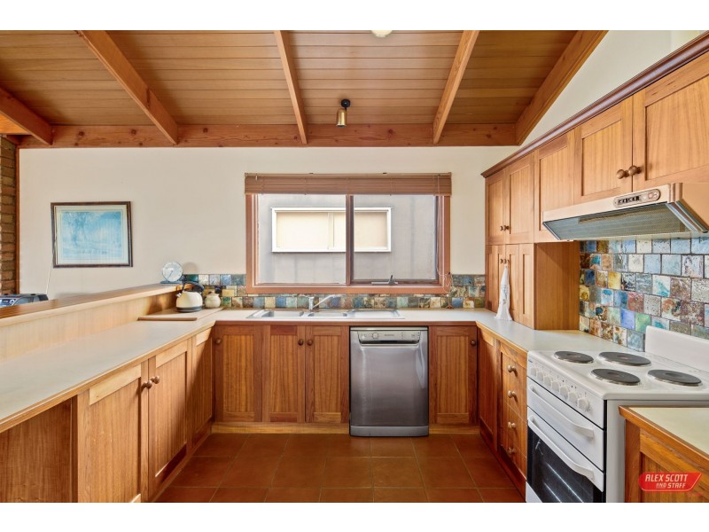 44 SURF BEACH ROAD, Cape Paterson VIC 3995