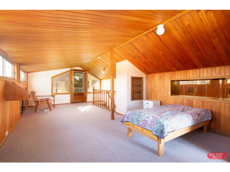 10 BENT STREET, Wonthaggi VIC 3995