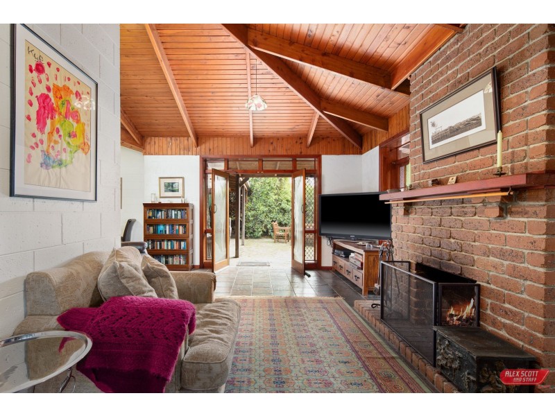 17 PARK PARADE ROAD, Cape Paterson VIC 3995