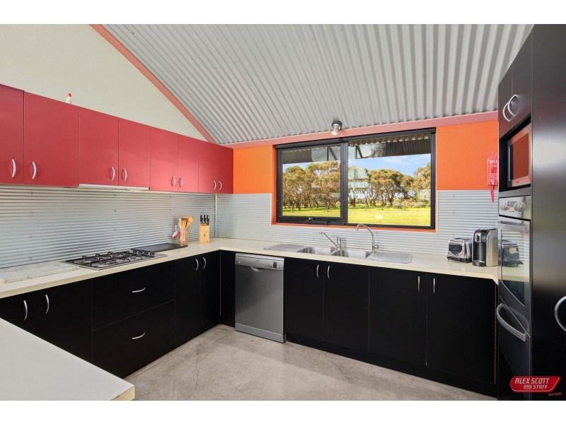 130 LOWER POWLETT ROAD, Wonthaggi VIC 3995