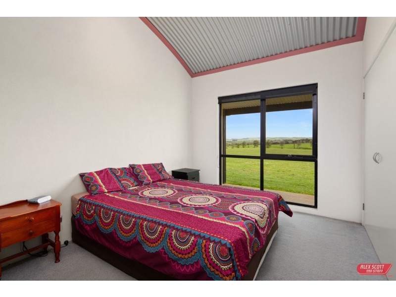 130 LOWER POWLETT ROAD, Wonthaggi VIC 3995