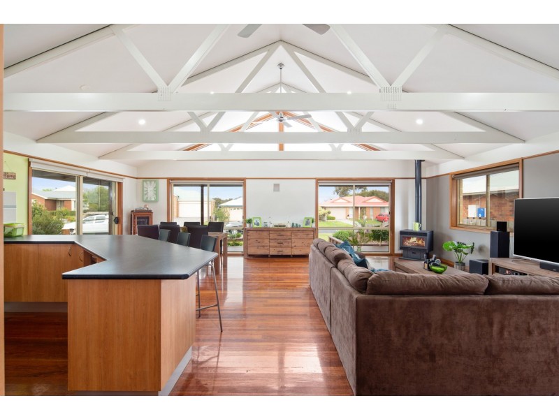 34 MINERS DRIVE, Wonthaggi VIC 3995
