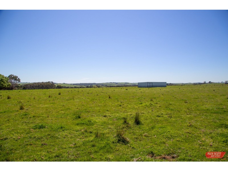 CA5 HESLOP ROAD, Dalyston VIC 3992