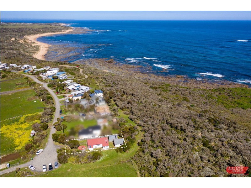 2 VIMINARIA RD, Harmers Haven VIC 3995