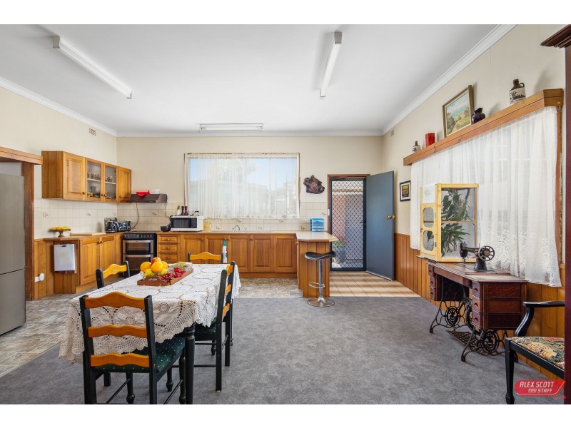 24 WALLACE STREET, Wonthaggi VIC 3995