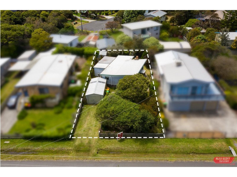 10 ANCHOR PARADE, Cape Paterson VIC 3995