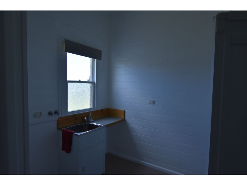 27 Hagelthorn Street, Wonthaggi VIC 3995