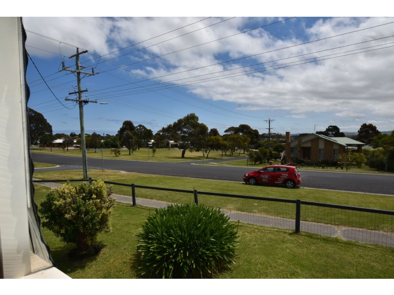 27 Hagelthorn Street, Wonthaggi VIC 3995