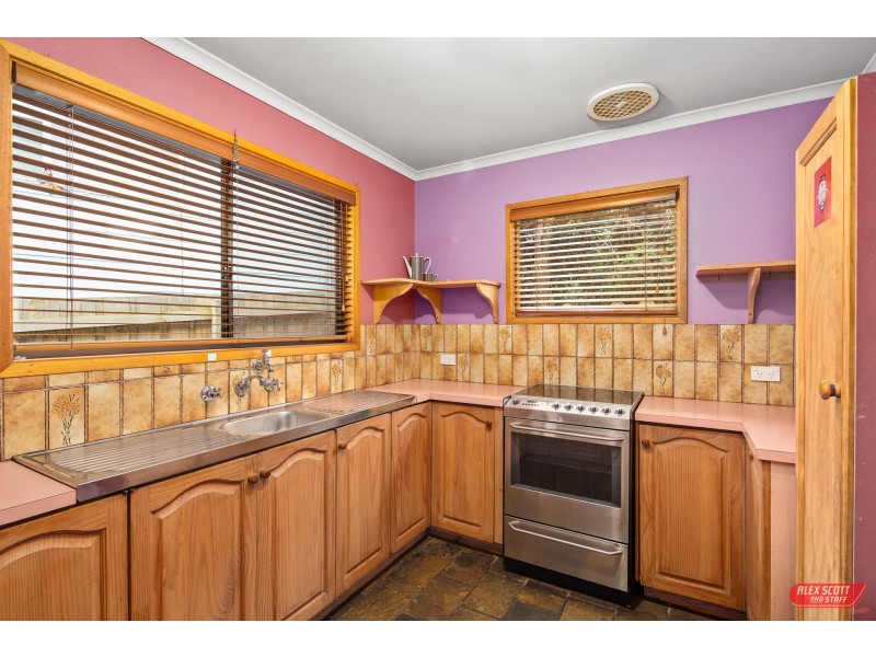 25 SCENIC ROAD, Cape Paterson VIC 3995