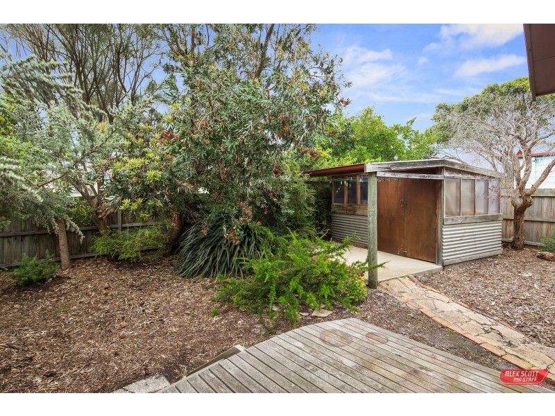 25 SCENIC ROAD, Cape Paterson VIC 3995