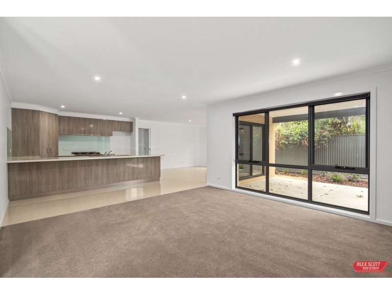5A LYNDHURST STREET, Wonthaggi VIC 3995
